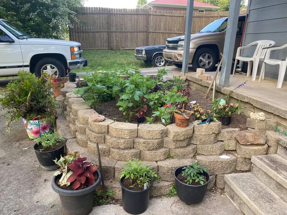 Custom yard cleanup service for homes across Gainesville, GA - Smith’s Lawns