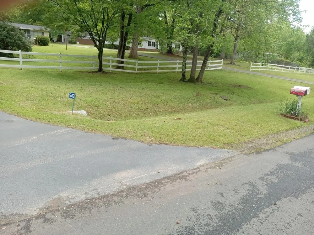 Affordable outdoor landscaping in The Rock, GA - Smiths Outdoor Services