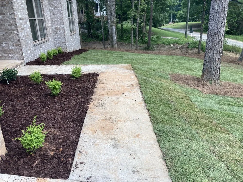 Professional landscape design experts serving Northport, AL - Smith’s Outdoor Solutions