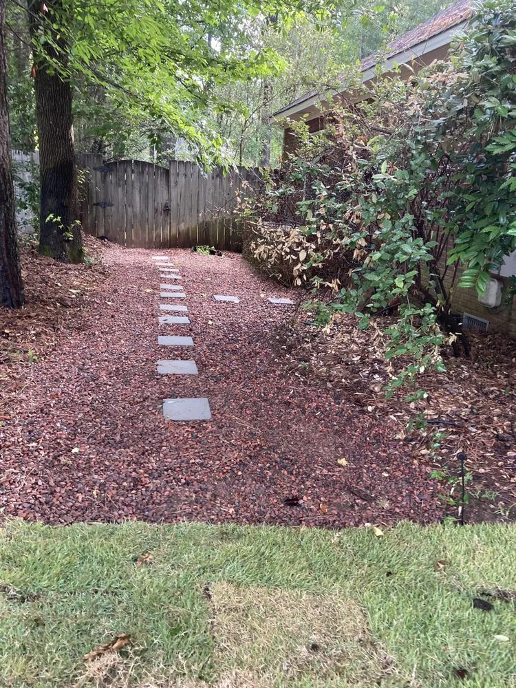Reliable yard cleanup service in Northport, AL - Smith’s Outdoor Solutions