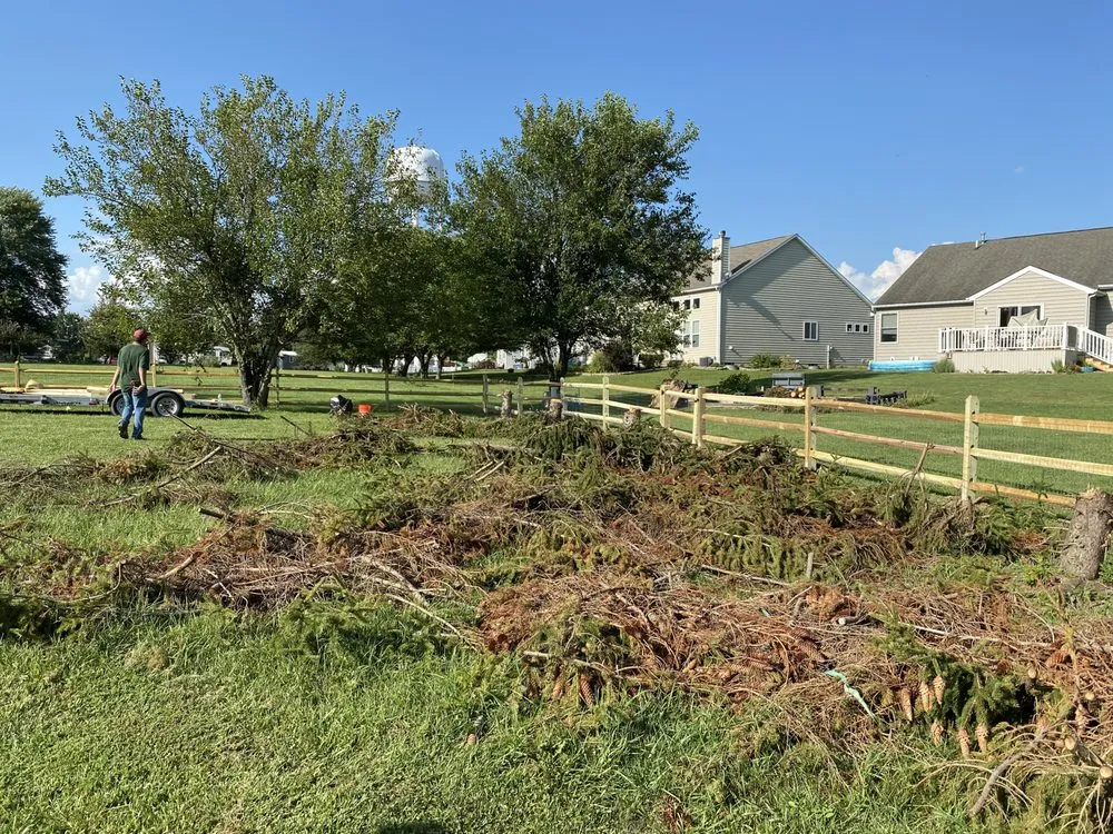 Local outdoor landscaping for beautiful yards across Columbus, OH - Smiths property management