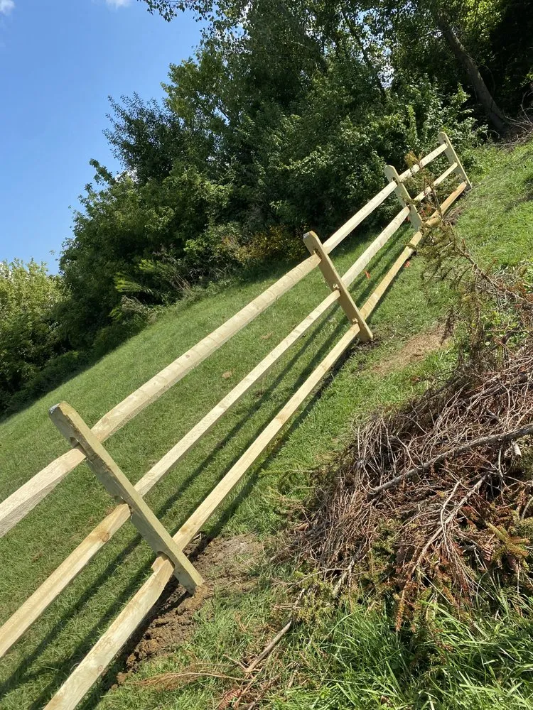 Reliable landscape design experts serving Columbus, OH - Smiths property management