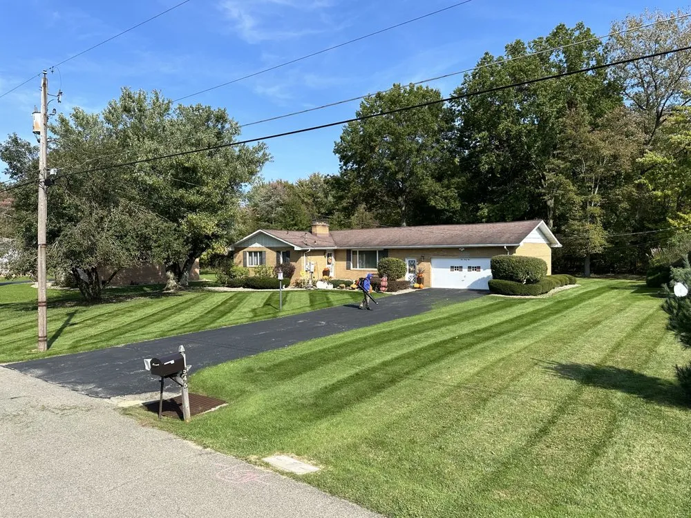 Trusted landscape installation with custom design across Brookfield Center, OH - Smith's Services