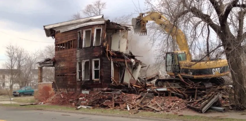 Expert outdoor landscaping for beautiful yards in Dallas, TX by Smitty's Demo