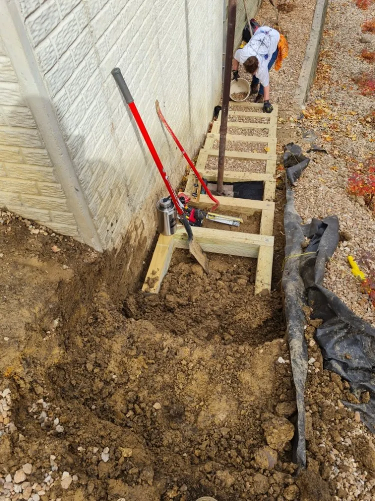 Reliable lawn mowing service experts serving Pekin, IL - Smittys Do It all