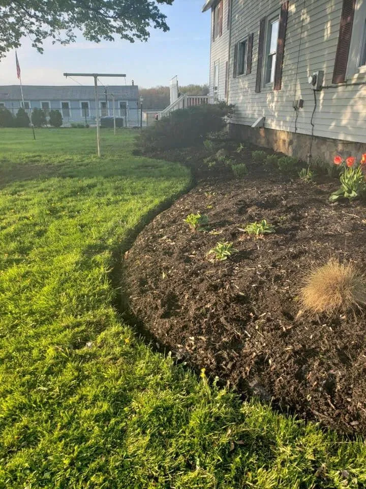 Local landscape design experts serving Auburn, NY - Smitty's landscaping