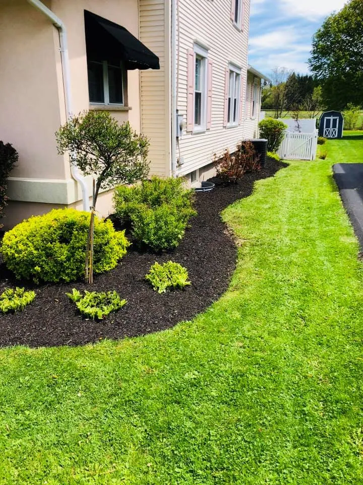 Reliable lawn mowing service in Auburn, NY - Smitty's landscaping