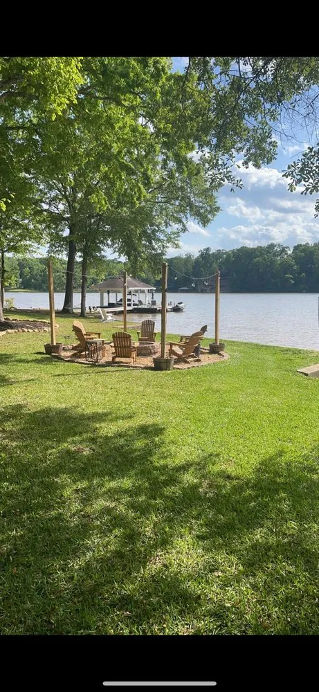 Custom outdoor landscaping in Macon, GA - Smittys Lawn & Landscape