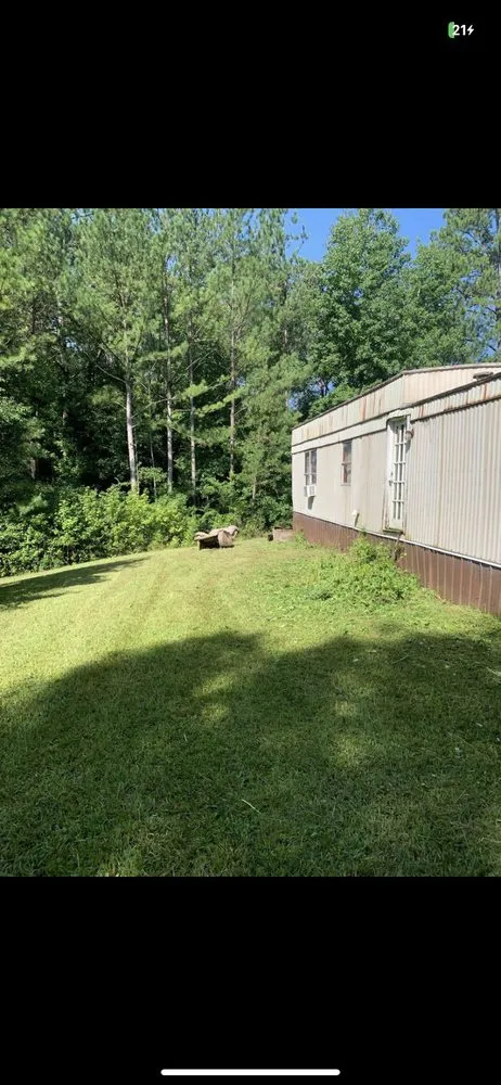 Top-rated residential landscaping for beautiful yards across Franklin, GA - Smitty’s Lawn Care