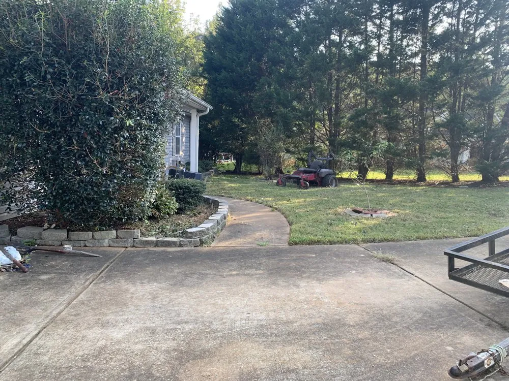 Top-rated yard cleanup service experts serving Franklin, GA - Smitty’s Lawn Care