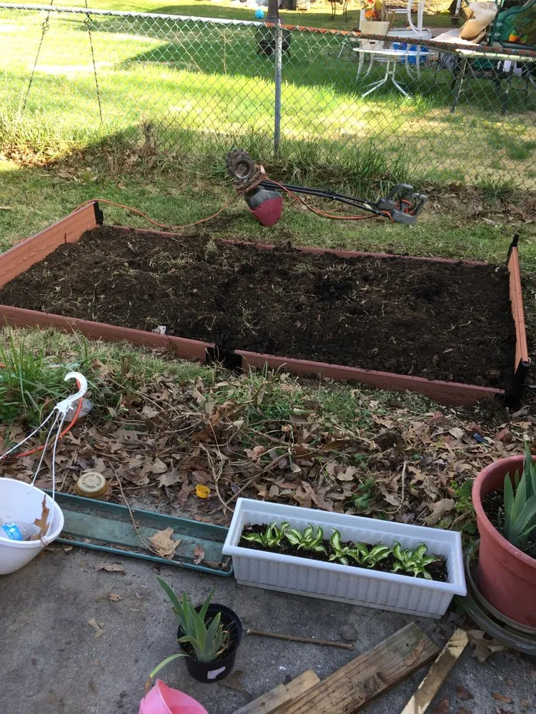 Local garden landscaping in Temple Hills, MD - Smitty’s Lawn Service and Maintenance