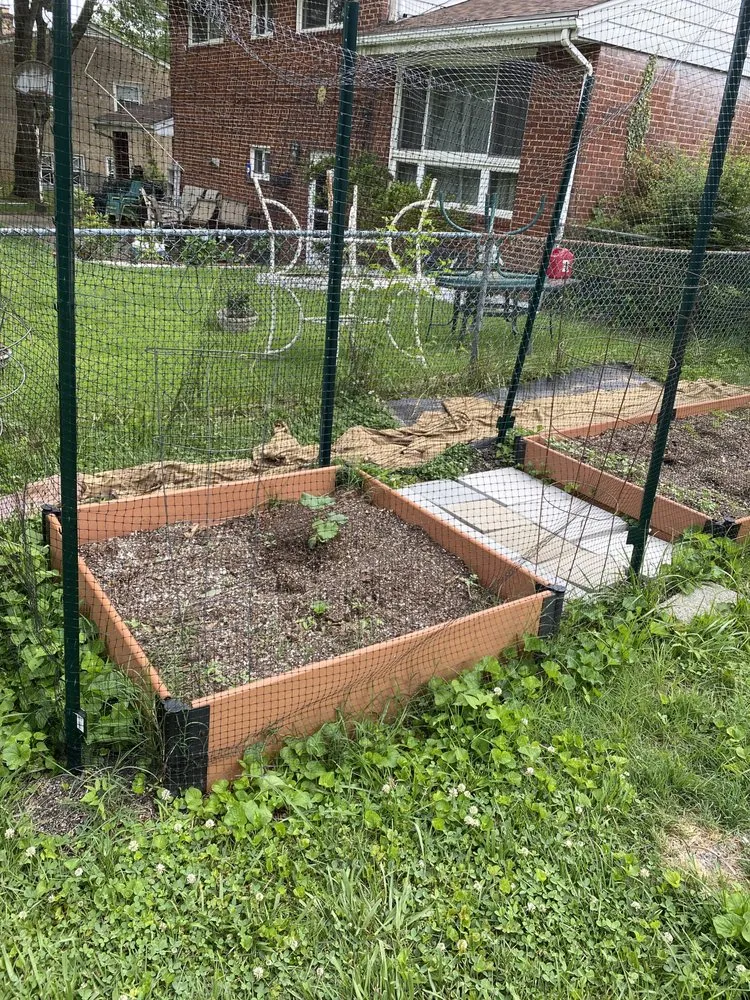 Local yard cleanup service in Temple Hills, MD - Smitty’s Lawn Service and Maintenance