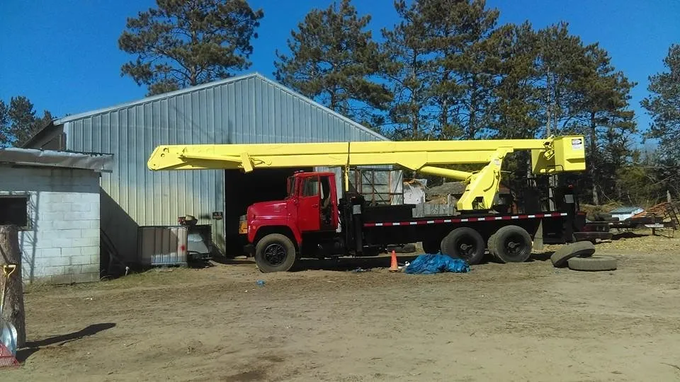 Top-rated lawn care service experts serving Benzonia, MI - Smitty's Tree & Snow Removal