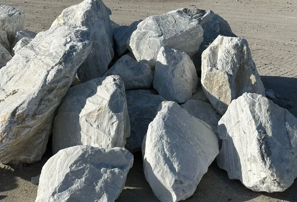 Custom landscape design in Sanford, FL - Smokey Valley Stone