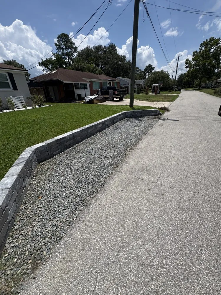 Local yard maintenance in Jacksonville, FL - Smokey’s Lawn Service