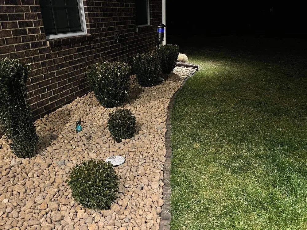 Professional yard maintenance in Oakland, KY - Smokin Grass