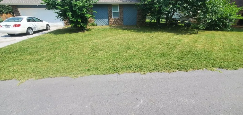 Trusted landscape design with custom design in Springfield, MO by Smokin Mowhawk Lawn Care