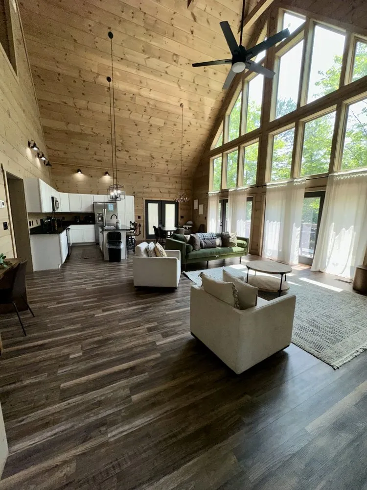 Local yard cleanup service in Pigeon Forge, TN by Smoky Mountain Pristine Cleaning