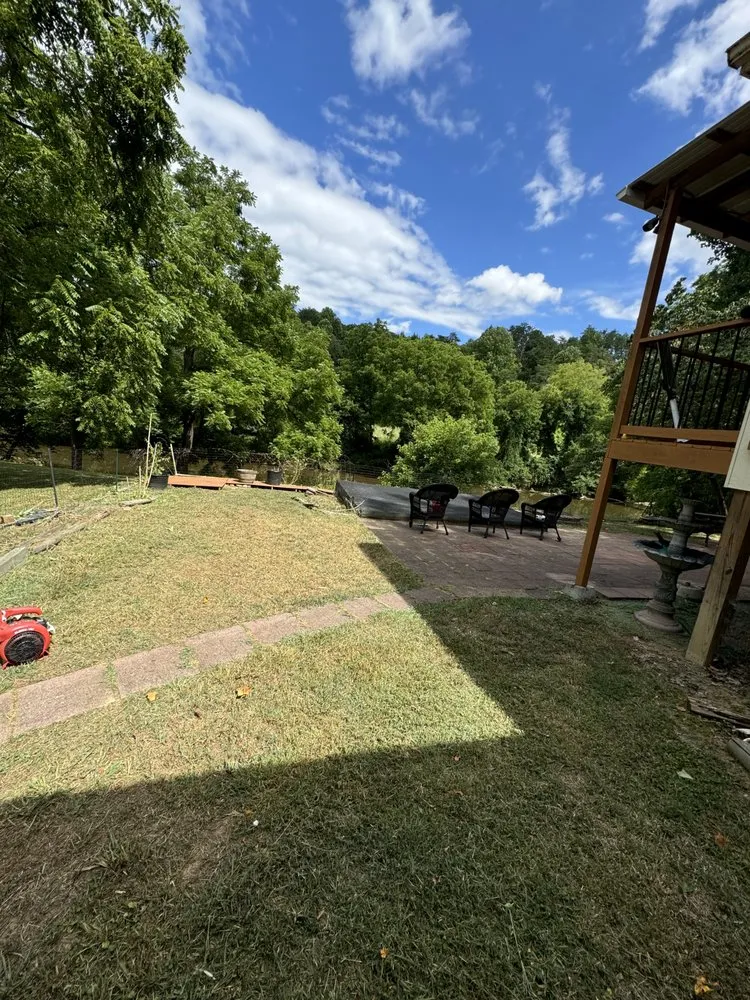 Professional yard maintenance for beautiful yards across Sevierville, TN - Smoky’s Landscaping