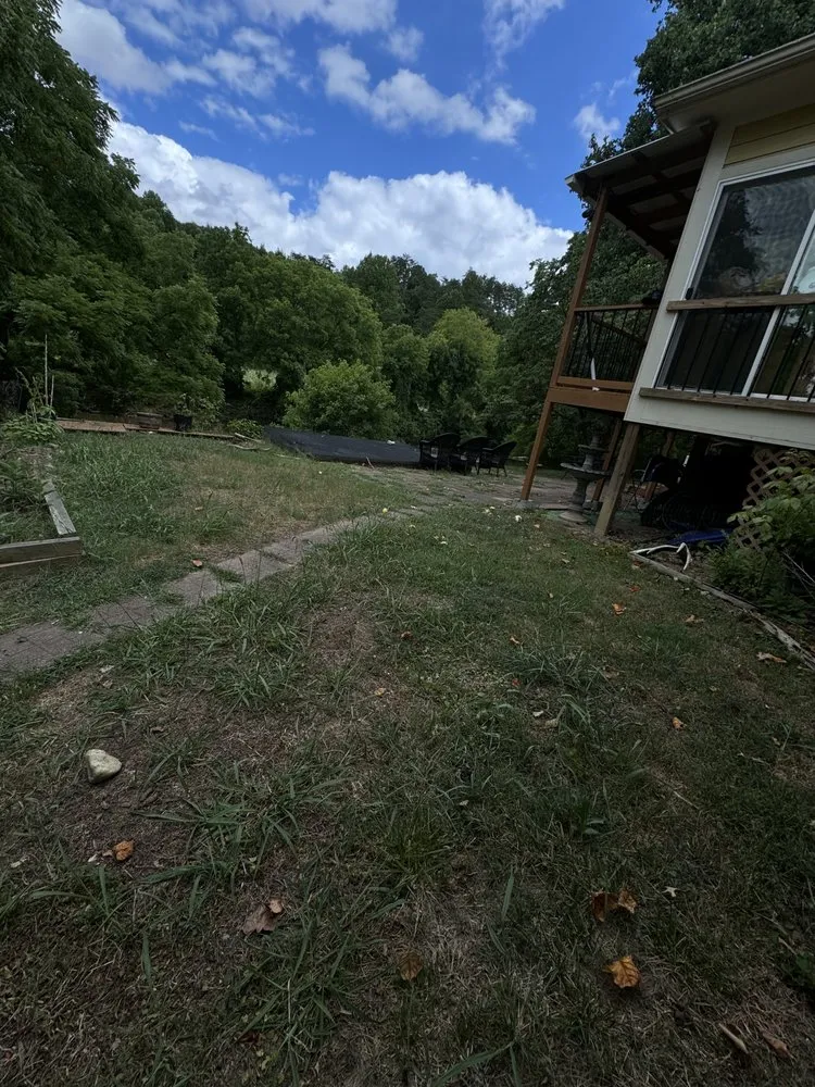 Custom yard maintenance in Sevierville, TN - Smoky’s Landscaping