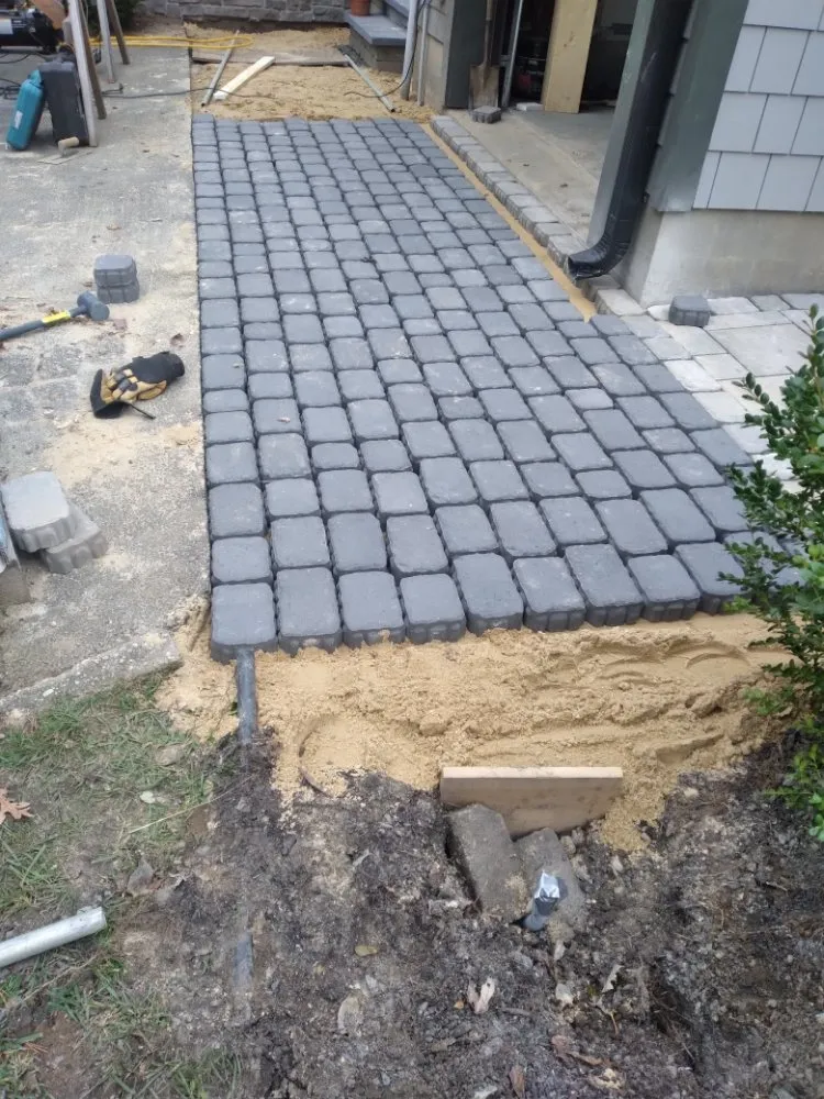 Custom residential landscaping in Lakewood, NJ - Smooth Cuts Landscape & Construction