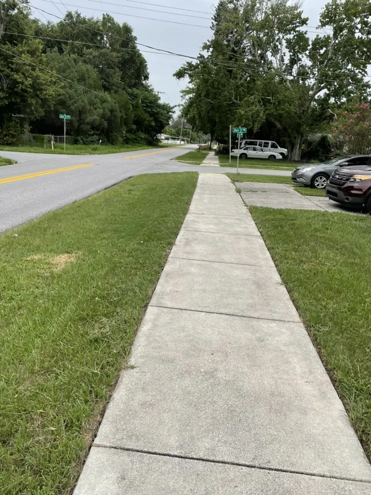 Affordable outdoor landscaping in Winter Haven, FL by Smooth Cutz Lawn Care Services