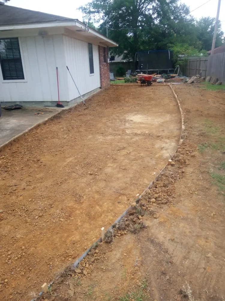 Professional landscaping services in Carthage, MS - Smooth Lay