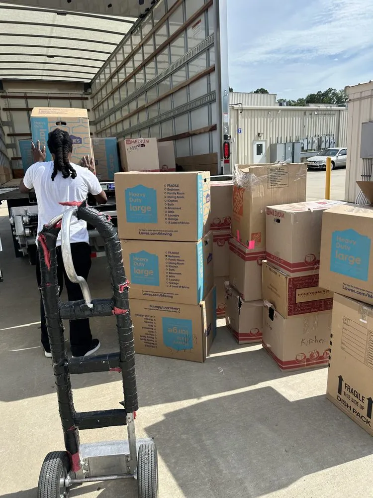 Reliable residential landscaping in Little Rock, AR - Smooth Moving and More