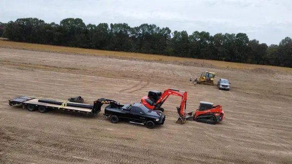 Smotherman Excavation Logo