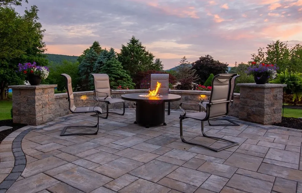 Top-rated lawn mowing service experts serving Millersburg, PA - Smucker Gardens