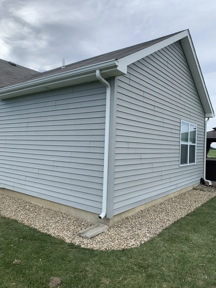 Expert yard maintenance for residential properties in Decatur, IN by SMZ Landscape