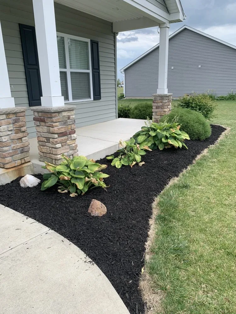 Top-rated landscaping services for year-round maintenance in Decatur, IN by SMZ Landscape