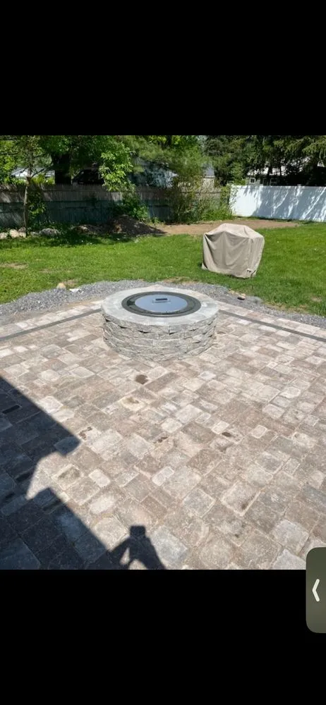 Top-rated lawn mowing service experts serving Kuna, ID - Snake River Hardscapes