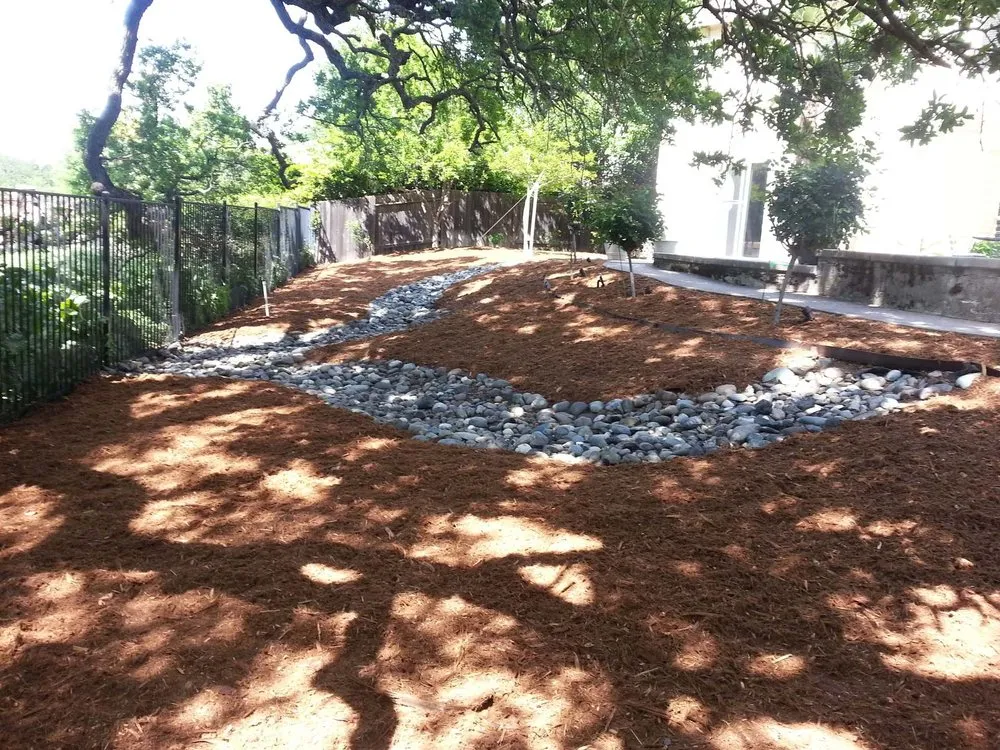 Reliable garden landscaping for beautiful yards in Mountville, PA by Snappy Landscaping