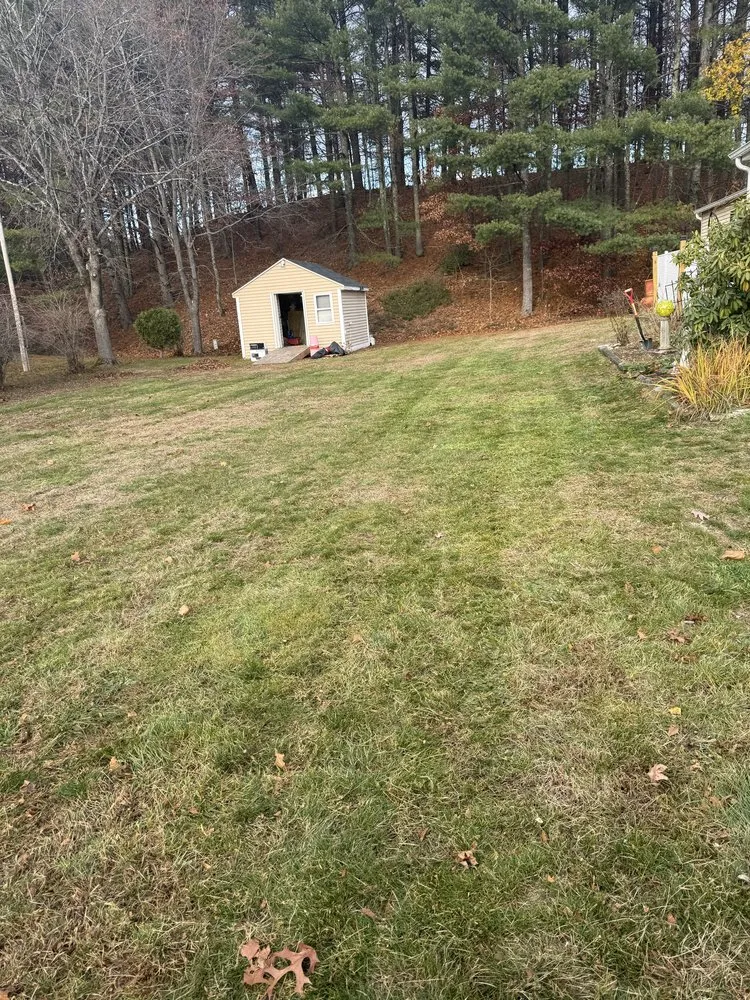 Expert lawn care service in Nashua, NH - SNH Landscaping&Snow Services LLC