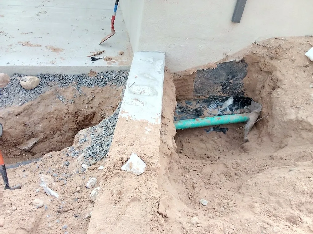 Expert lawn care service experts serving Santa Fe, NM - SnK LIGC