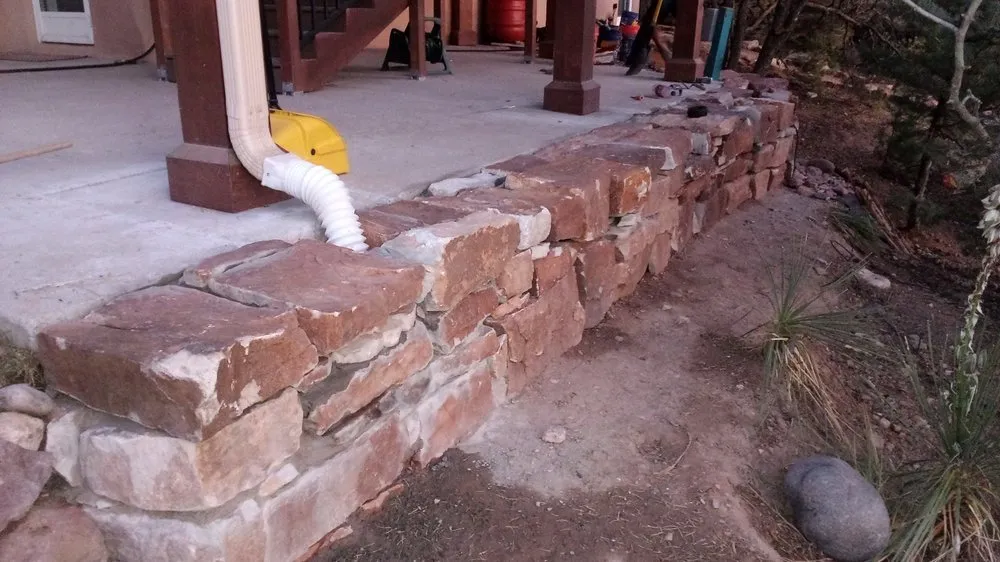 Expert outdoor landscaping in Santa Fe, NM - SnK LIGC