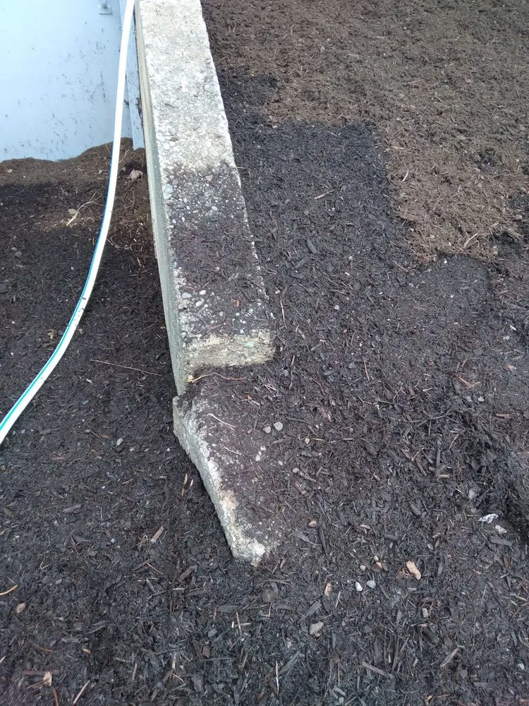 Top-rated lawn mowing service with custom design in Arlington, WA by Snohomish County Home and Landscape Service LLC