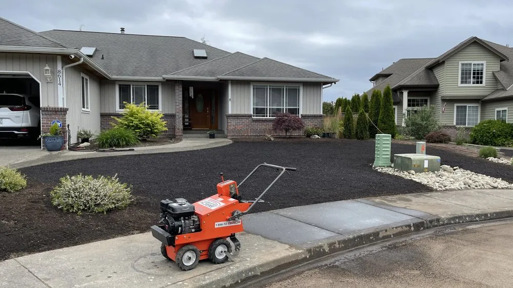 Local yard maintenance experts serving Stanwood, WA - Snohomish Landscaping Service