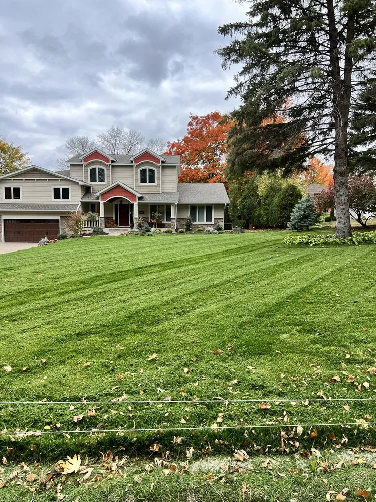 Affordable residential landscaping experts serving Minneapolis, MN - Snow Removal and Lawn Care