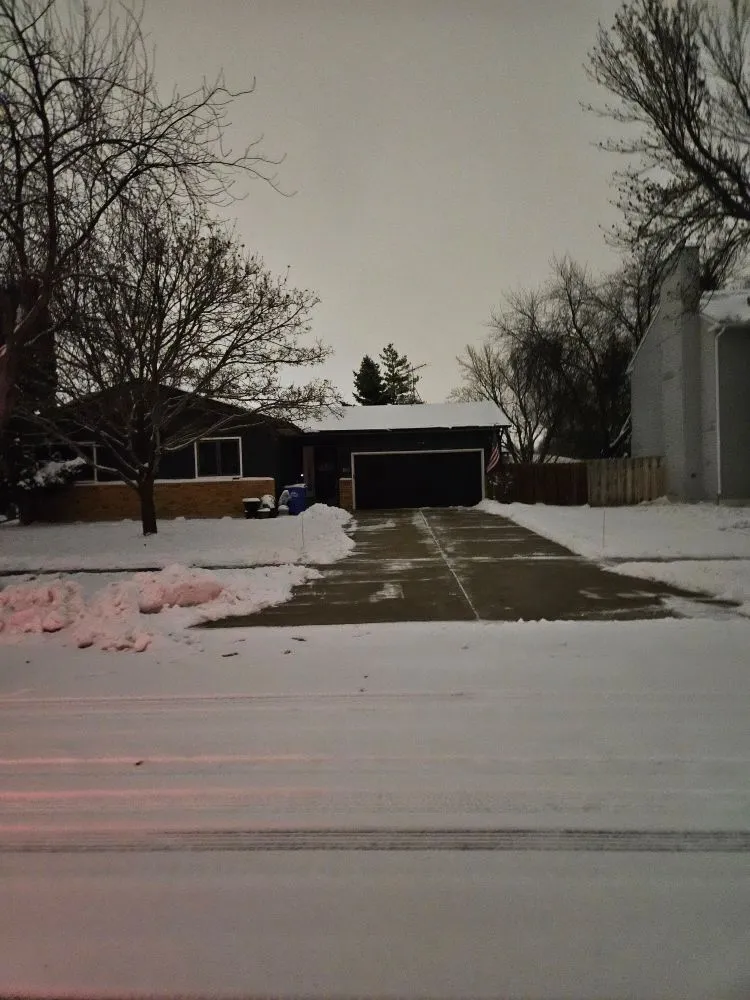 Professional landscaping services experts serving Fargo, ND - SnowByrd