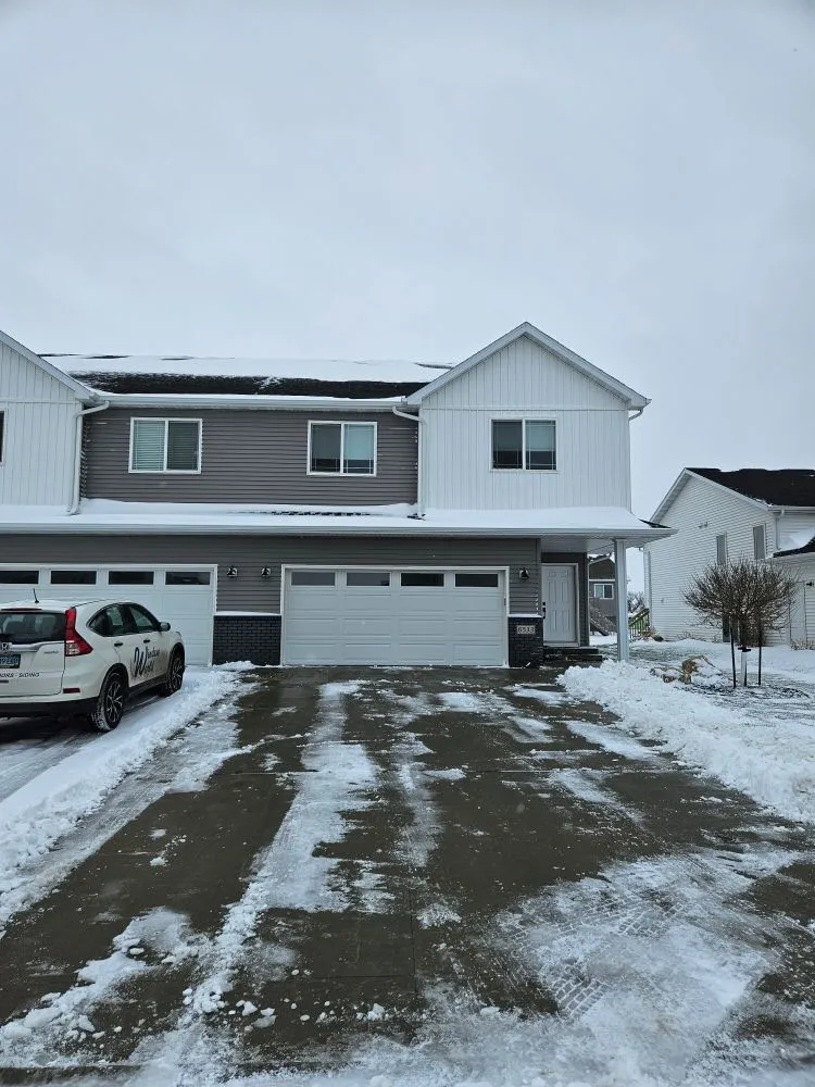 Reliable garden landscaping for year-round maintenance in Fargo, ND by SnowByrd