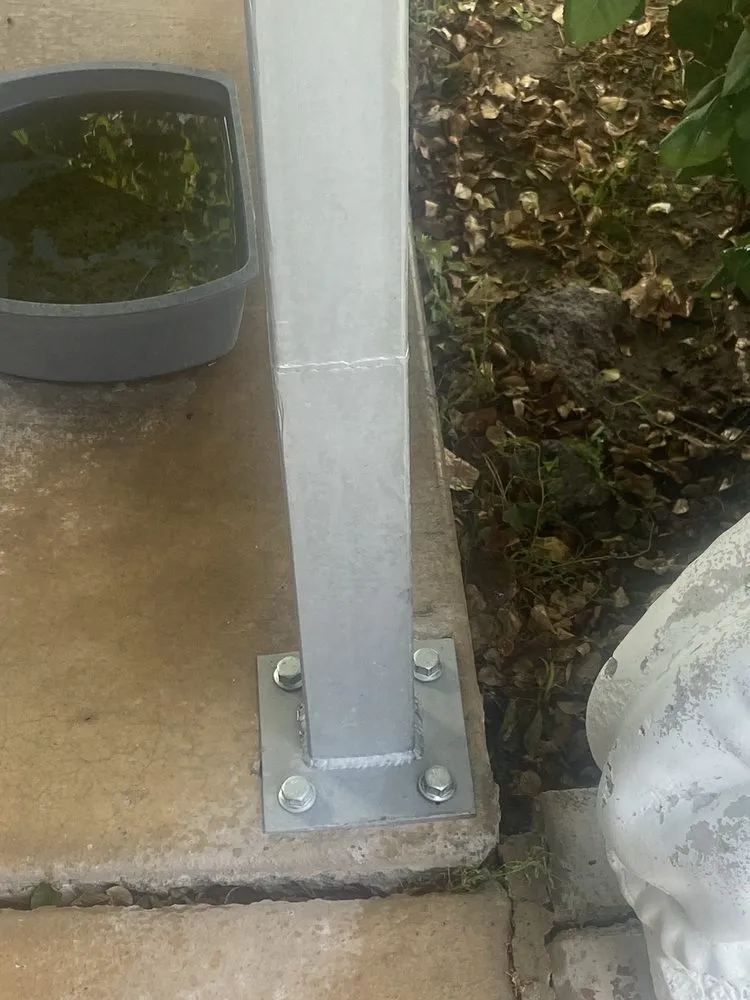 Local lawn mowing service in Pahrump, NV by Snowden Designs