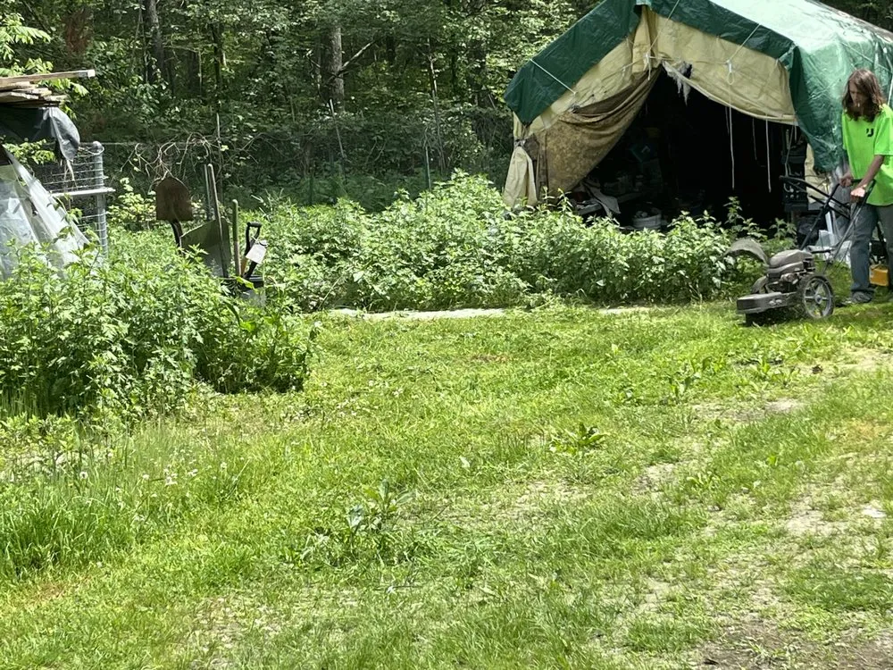 Top-rated yard maintenance experts serving West Greenwich, RI - Snows All Seasons Landscaping