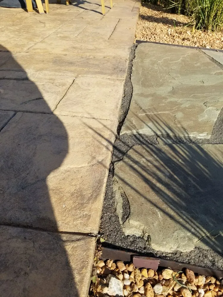 Top-rated yard cleanup service in Charlottesville, VA by Snow's Garden Center