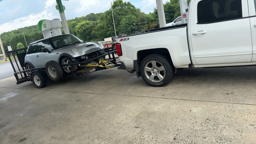 Reliable lawn mowing service for year-round maintenance across Pinnacle, NC - Snows Landscaping