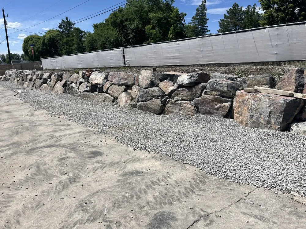 Professional lawn mowing service in Lehi, UT - Snowy Creek