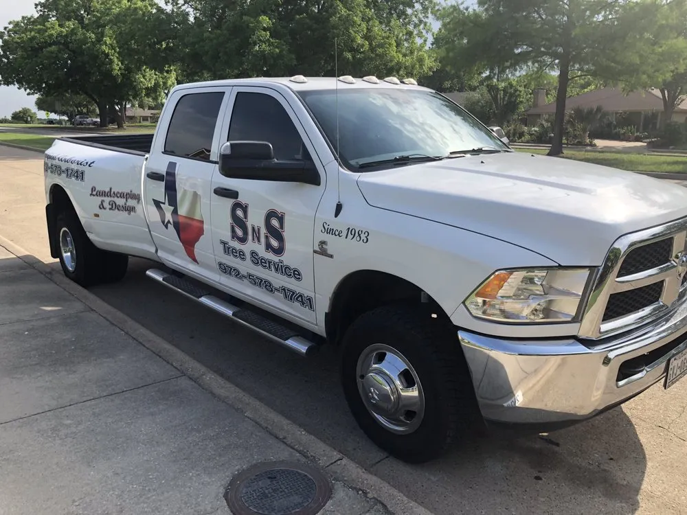 Expert lawn mowing service experts serving Plano, TX - SNS Tree Services