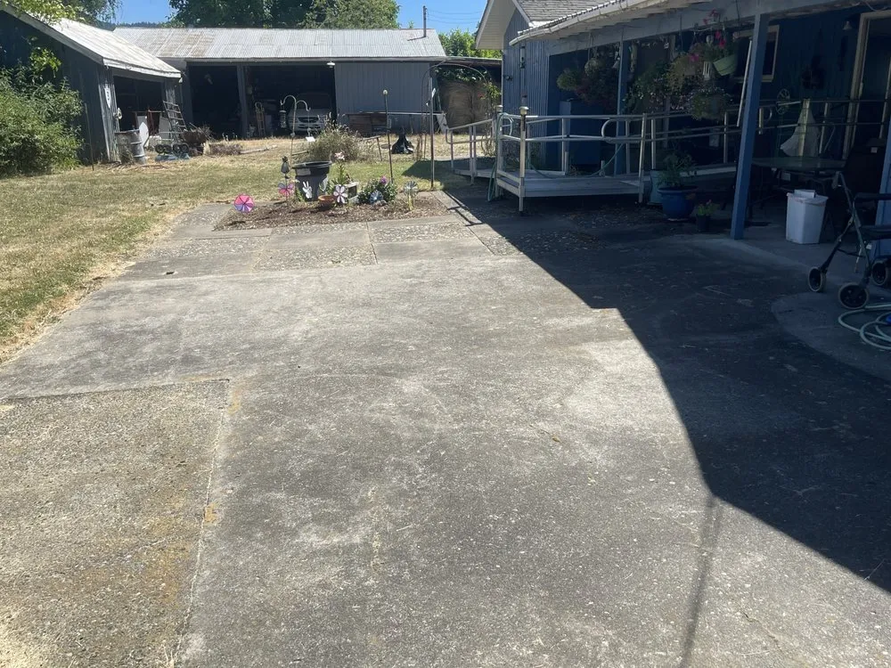 Affordable landscape installation in Roseburg, OR by Snyder Construction