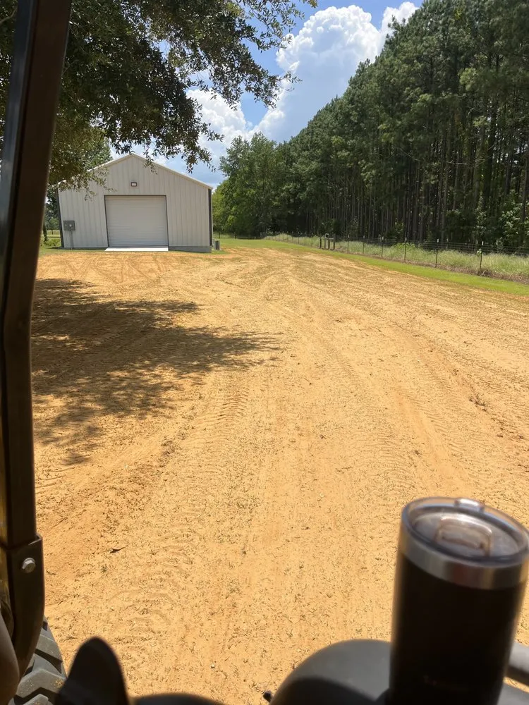 Top-rated yard maintenance in Monticello, FL - Snyder Contracting